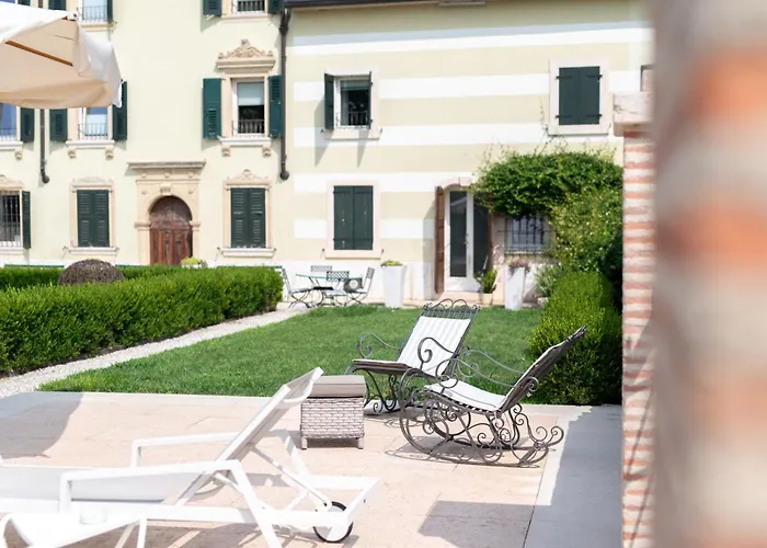 Madonna Villa Baietta